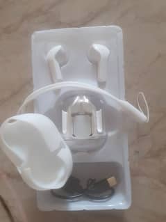 earbuds/Airpords all sale