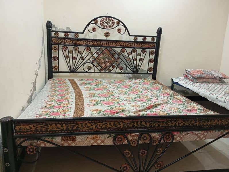 Iron bed sale condition good 3