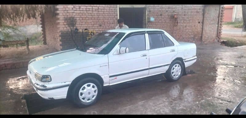 Nissan Sunny 1993 2