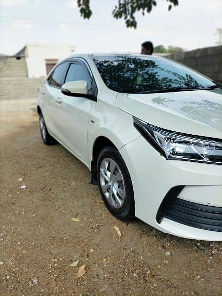 Toyota Corolla GLI 2018( Manual Transmission for sale) 1