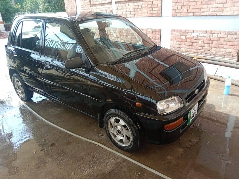 Daihatsu Cuore 2004 5