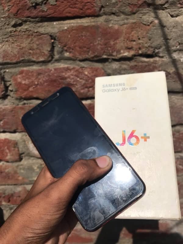 samsung j6+ 4gb 64gb with box non pta but 1 sim work 4