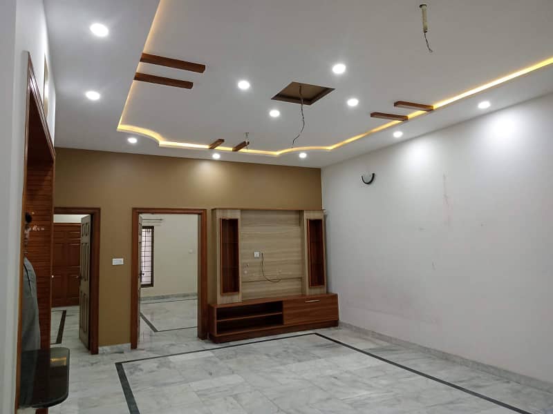 10 MARLA BRAND NEW LOWER PORTION FOR RENT IN NAWAB TOWN AT PRIME LOCATION 6