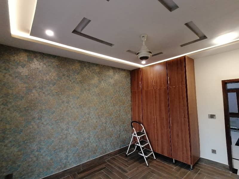 Beautifully Constructed House Is Available For sale In Nawab Town - Block B 6