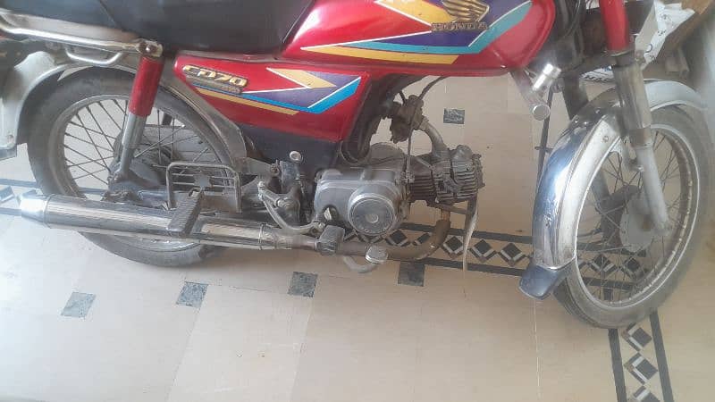 Condition 9/10 engine is good and new cylincer 0