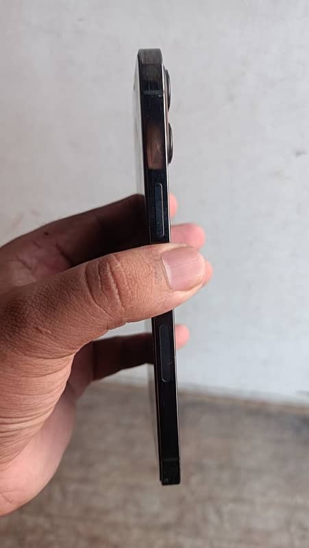 I phone 12 pro max Non PTA 256gb 4