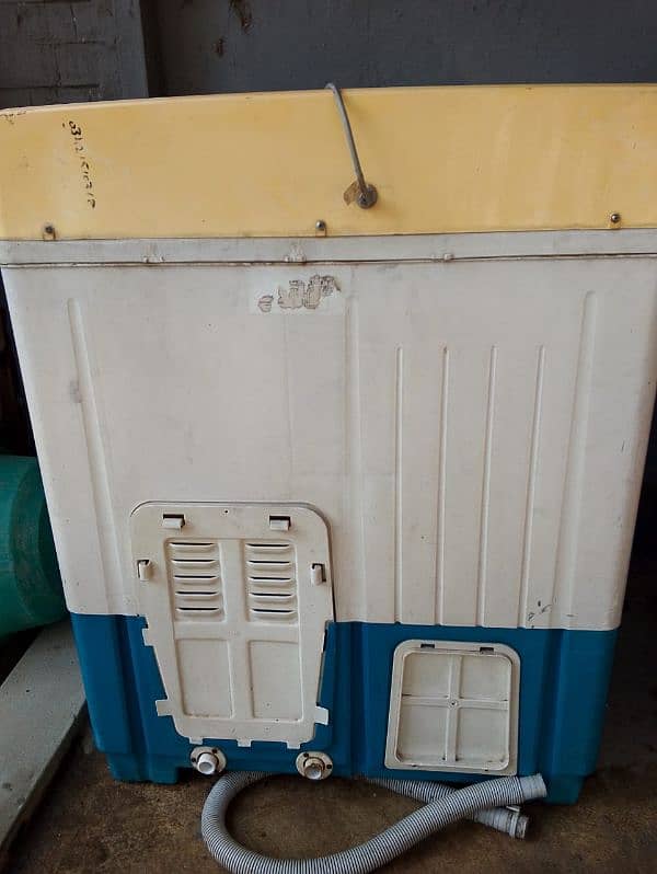 manual washer and spin dryer 5