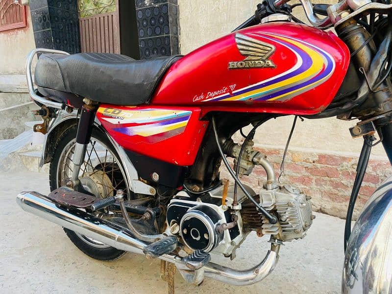 Honda CD 70CC 6