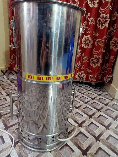 Commercial Spice Grinder for Atta Chakki 4