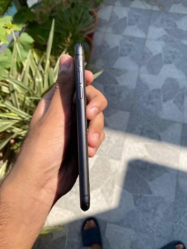 IPhone 11 non pta jv 1