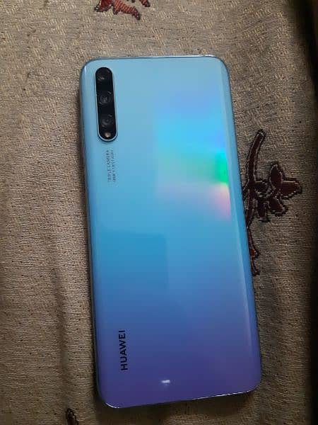 huawei y8p 1