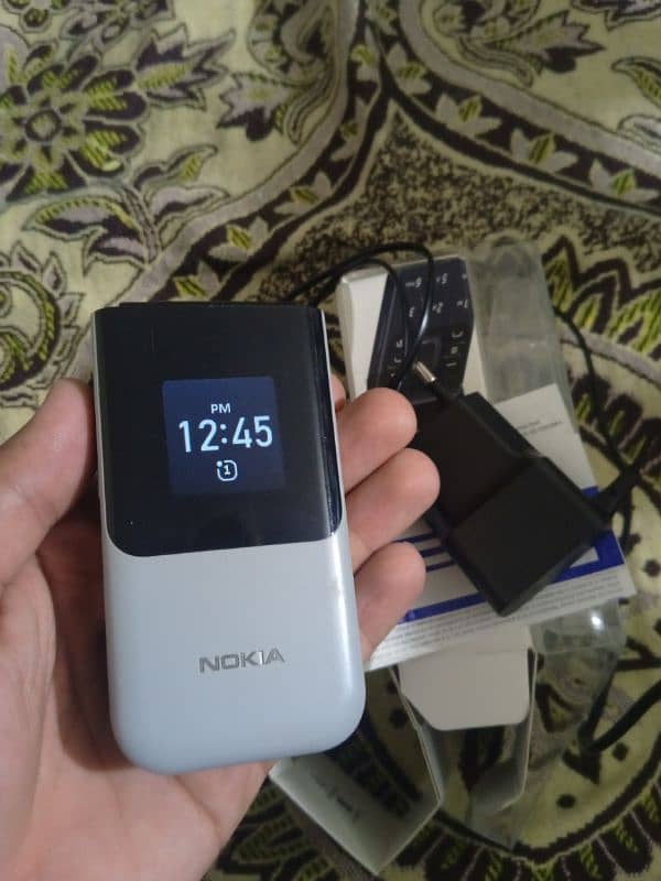 nokia 2720 2