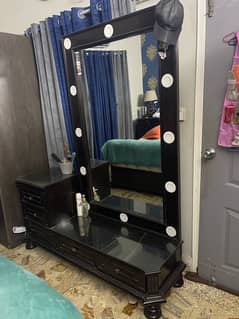 dressing table