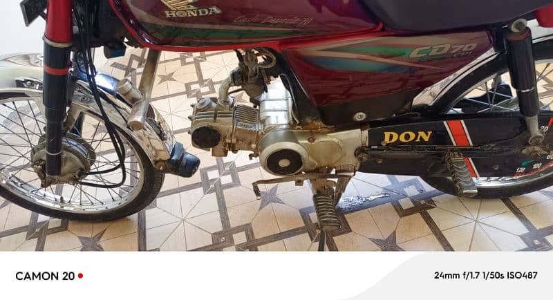 Honda CD 70 2016 saf bike 2no tyre new 1