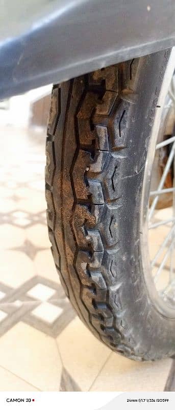 Honda CD 70 2016 saf bike 2no tyre new 6