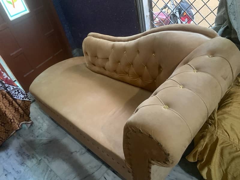 dewan 3 seater 2