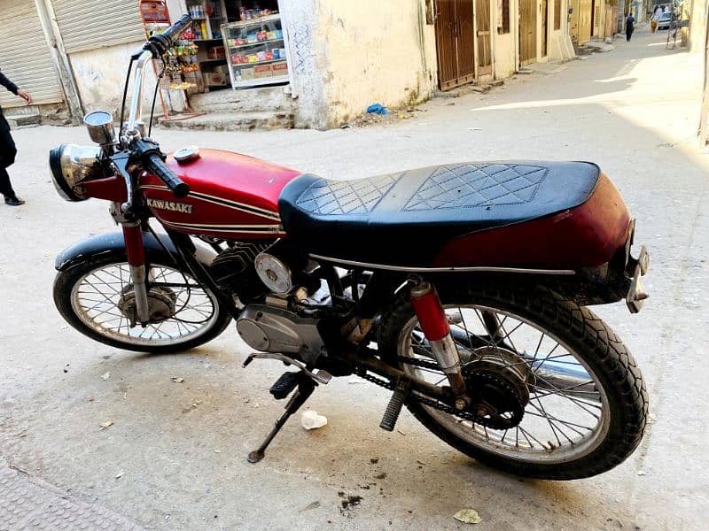 Kawasaki Model 1979 Rawalpindi number 7