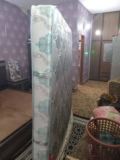 Good condition MoltyFoam foam spring mattress