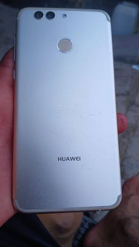 Huawei nova2 plus 2