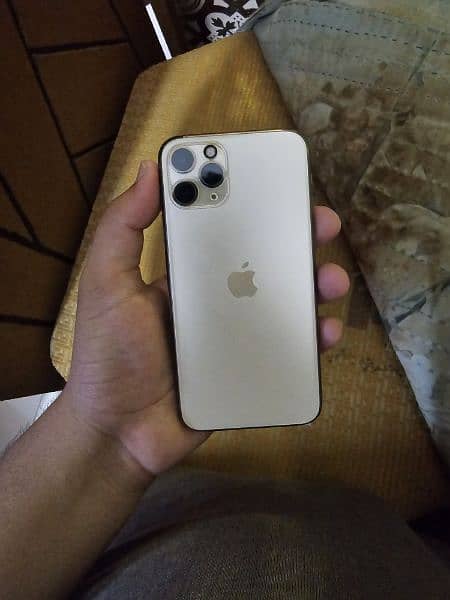 iPhone 11 pro 256 gb pta approved 4