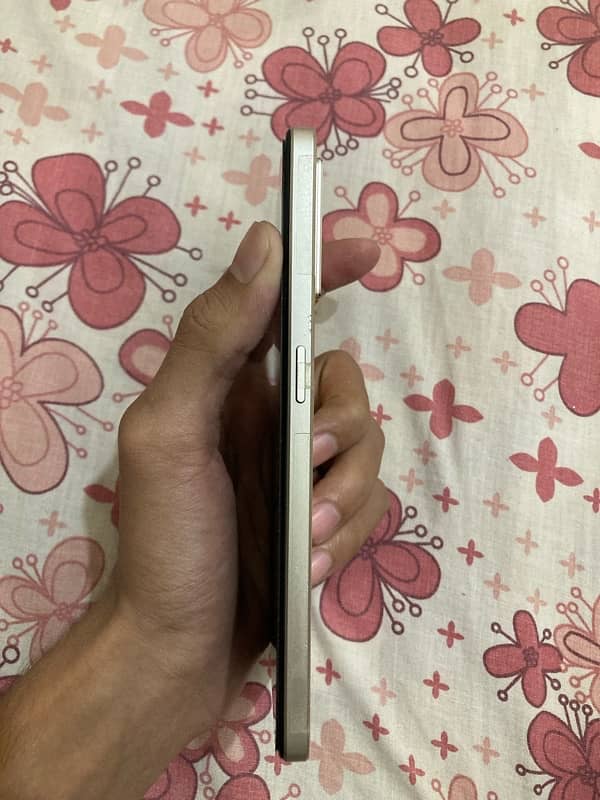 Oppo F21 Pro (only cash) 3