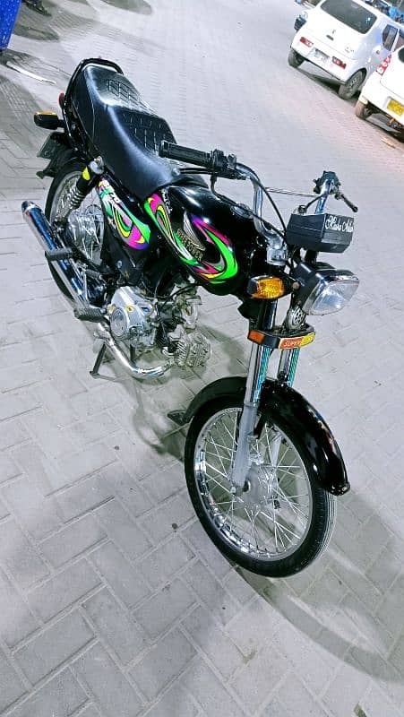 Super power 2023 5 Month Karachi num 1st owner Excellent condition 1