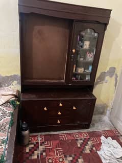 dressing table with metal decoration