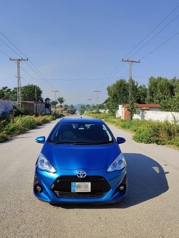 Toyota Aqua 2015 3