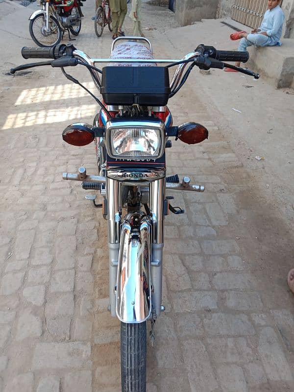 Honda CG 125 Model 2024 for sale 0301.1952338 0316.2486186 5