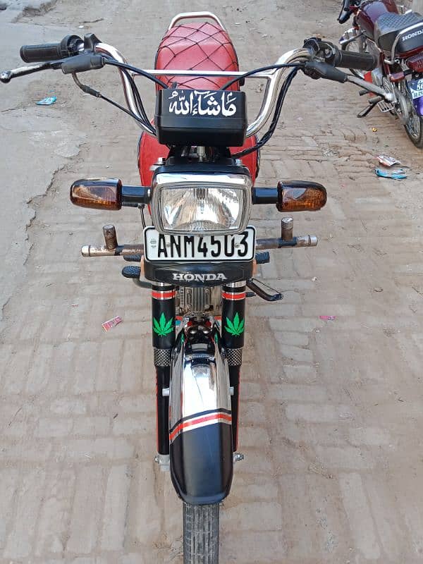 Honda CD 70 Model 22/23 for sale 0301.1952338 0316.2486186 4