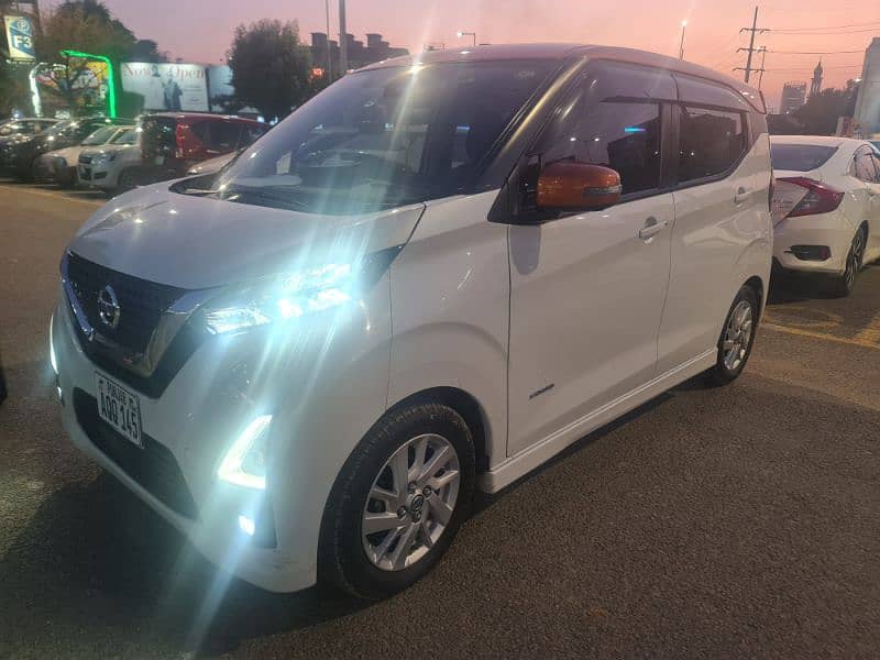 Nissan Dayz Highway Star 2020 S-Hybrid Pro Pilot 17