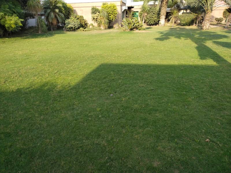 Ideal Location 10 Kanal Commercial Kothi Bungalow For Rent Canal Road Near Kashmir Pul Faisalabad 8