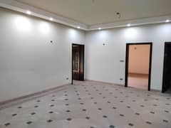 Ideal Location 10 Kanal Commercial Kothi Bungalow For Rent Canal Road Near Kashmir Pul Faisalabad 0