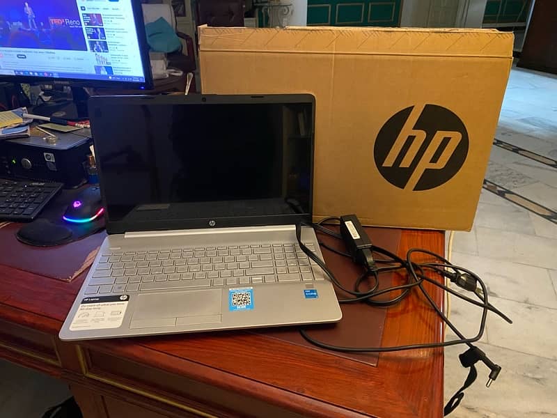 HP 15 inch DY2091WM Core i3 11th 2022 model 1