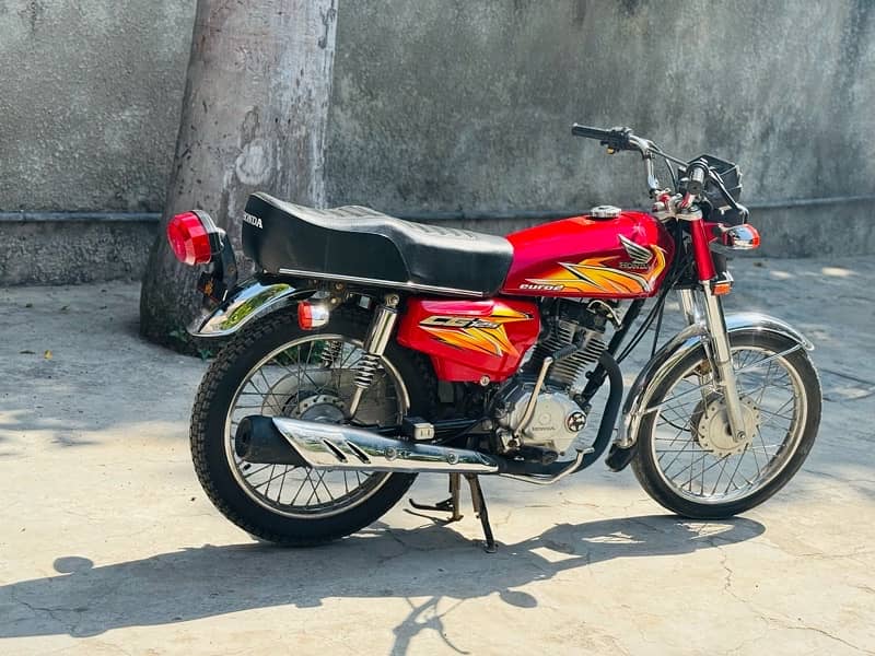 Honda 125 2021 Model Lush Condition 2