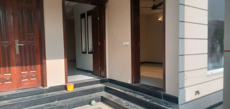 Brand new Ground portion for rent in G-16 3