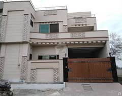 8 Marla House For Rent Hassan Villas Society Boundary Wall Canal Road Faisalabad