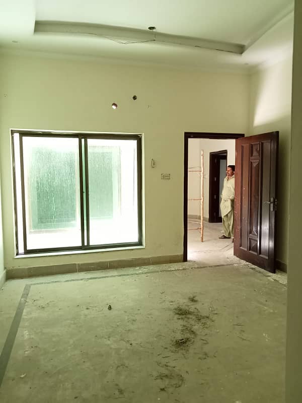 8 Marla House For Rent Hassan Villas Society Boundary Wall Canal Road Faisalabad 9