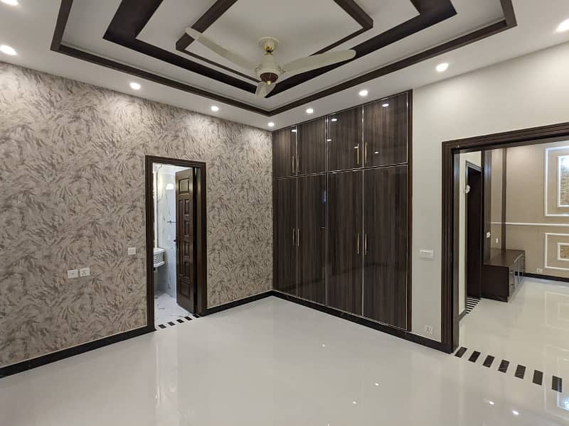 10 Marla Brand New Beautiful Upper Portion For Rent In Iris Block Bahria Town Lahore 0