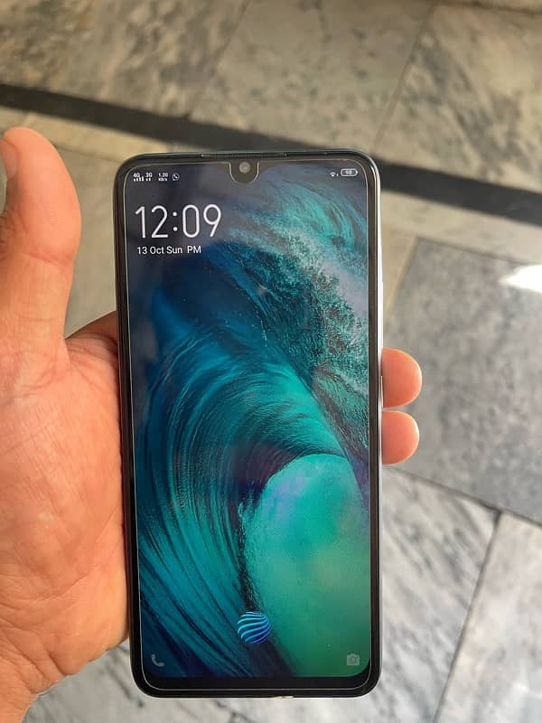 Vivo s1 6/128 kit phone 6