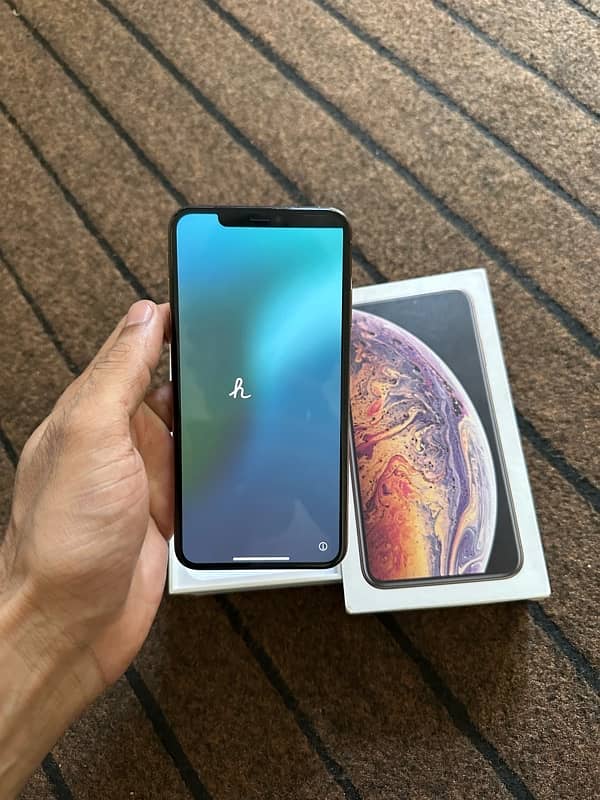 iphone XS MAX 64 GB PTA 1