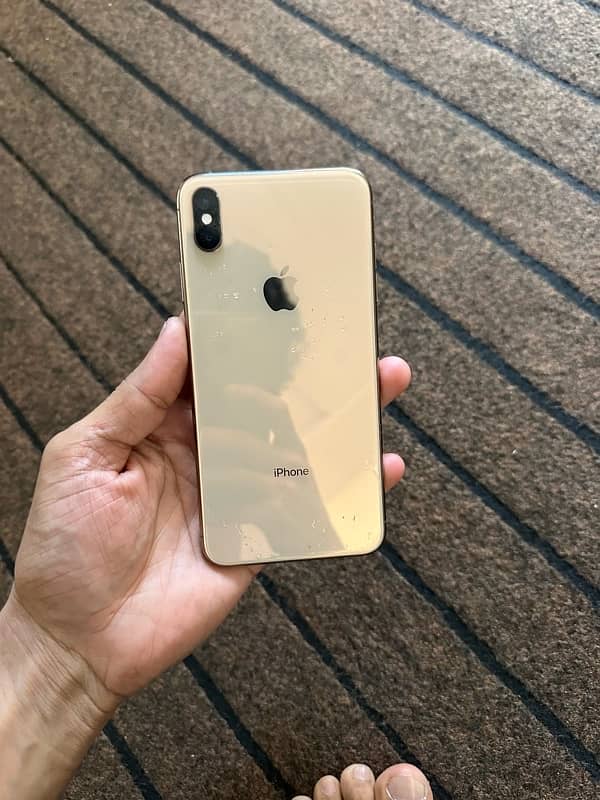 iphone XS MAX 64 GB PTA 6