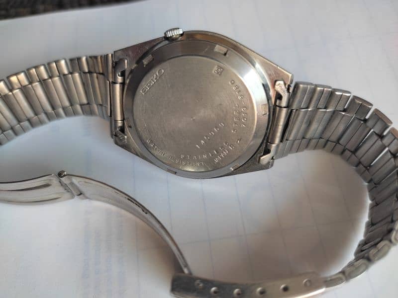 original Seiko 5 automatic (with warranty card) in lush  condition 8