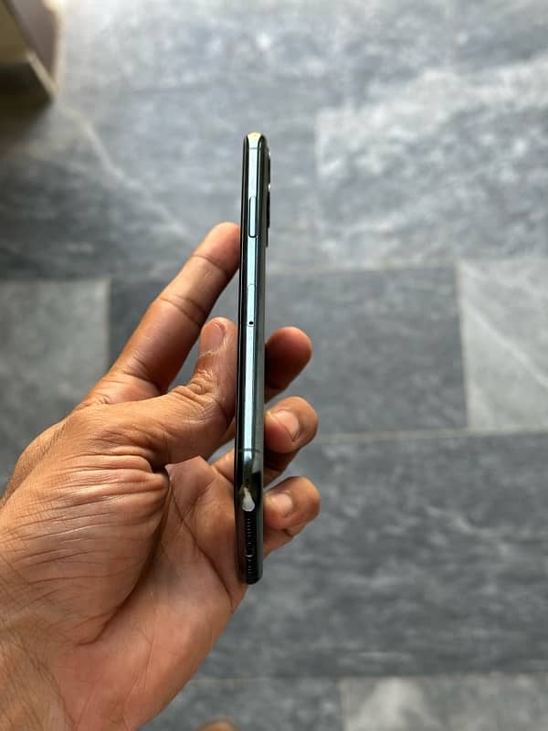 Iphone 11 pro 512 GB non pta 4