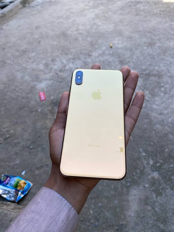 iPhone XS max 1