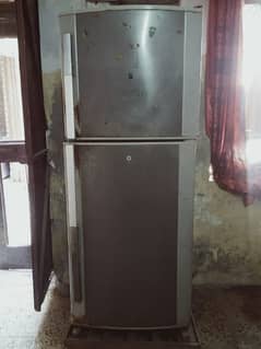 frij for sale Lahore (Dowlance)