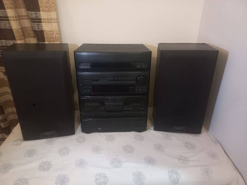 Kenwood hifi music system with original Kenwood speakers 4