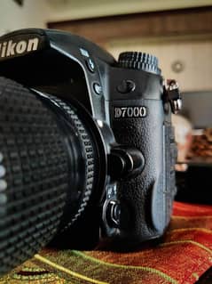 Nikon d7000 dslr camera professional dslr 35-80mm lens great condition