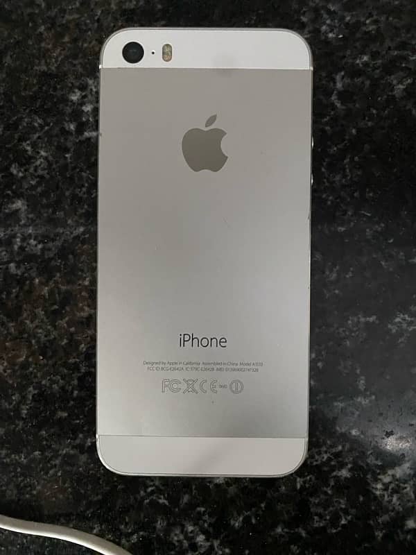 iphone 5s non pta mint condition 1