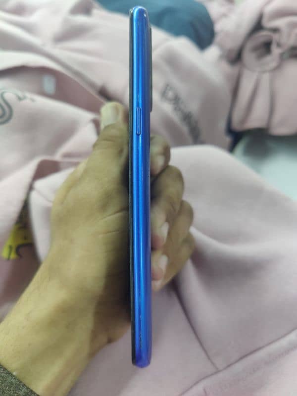 Realme 5 4/64 1